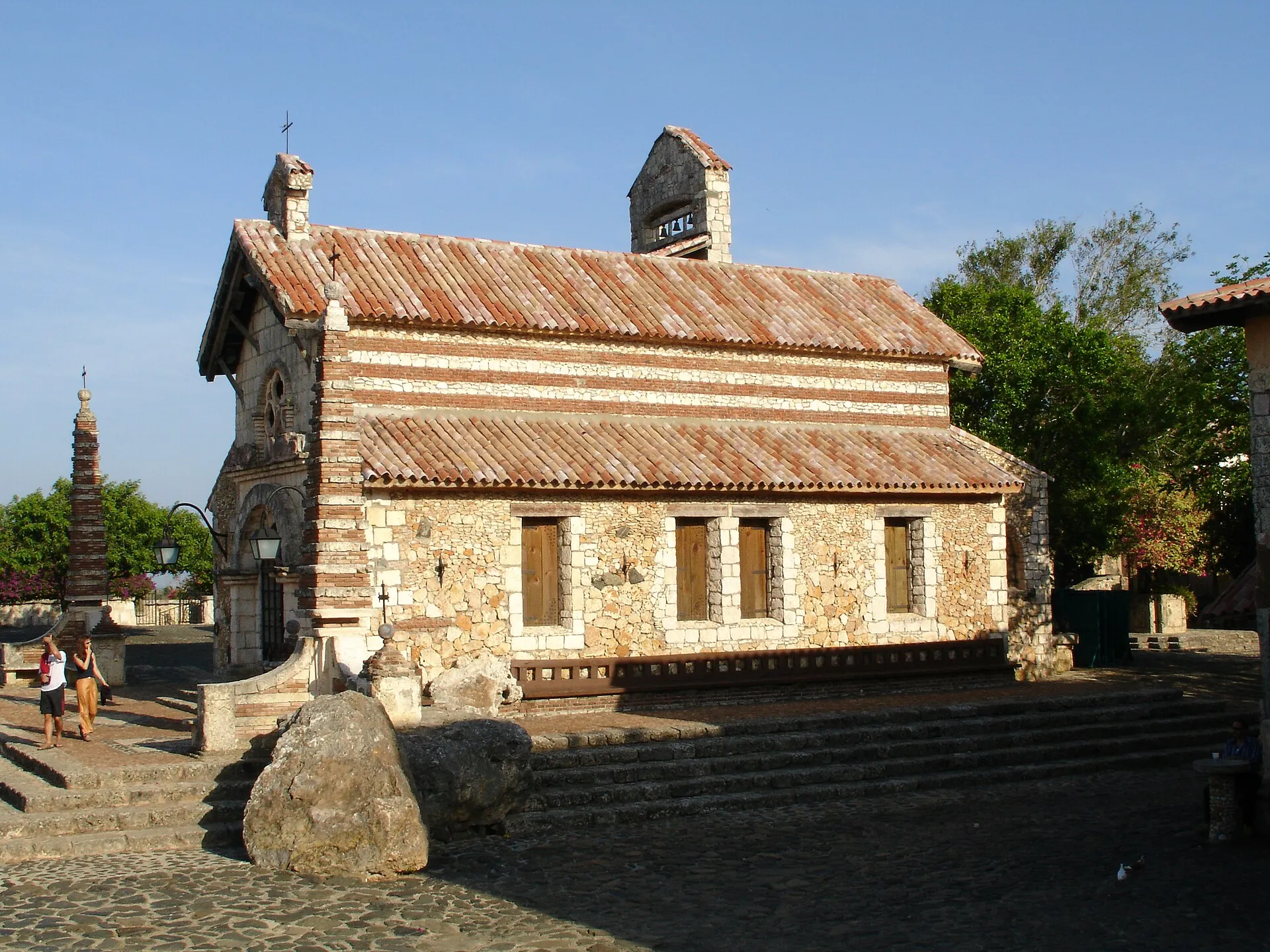 Altos de Chavón & Cave of Wonders