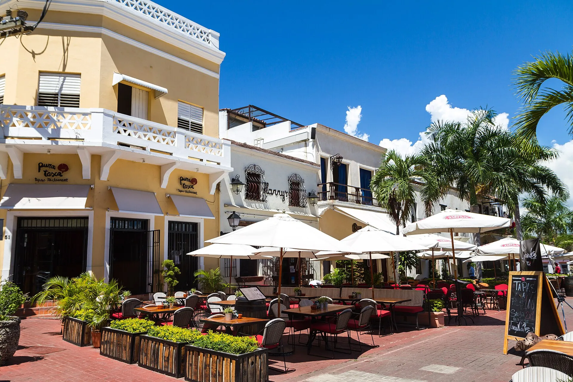 Santo Domingo Colonial City Tour